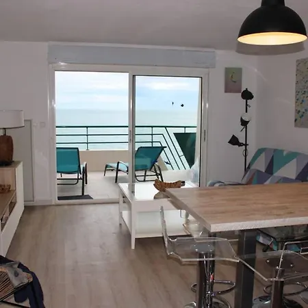 Vue Feerique Sur La Mediterranee Apartmán *